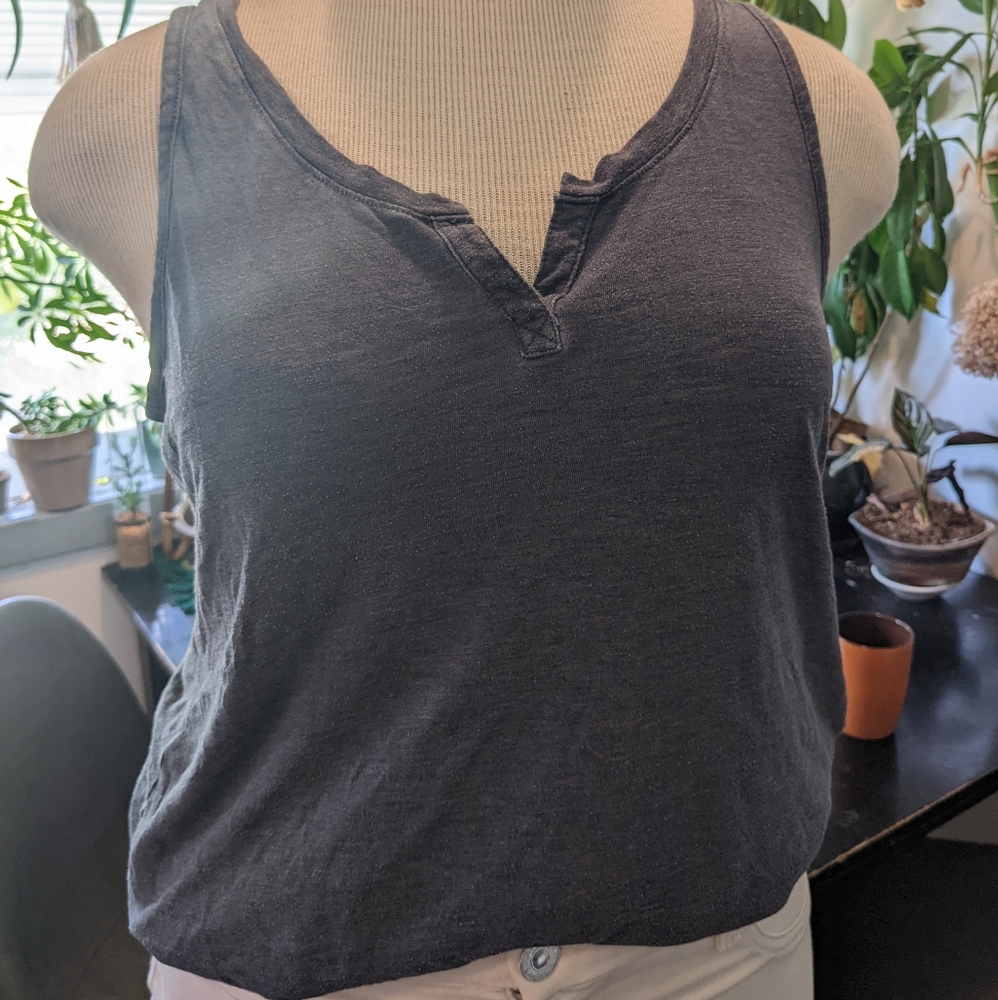 Medium Universal Thread grey blue tank top